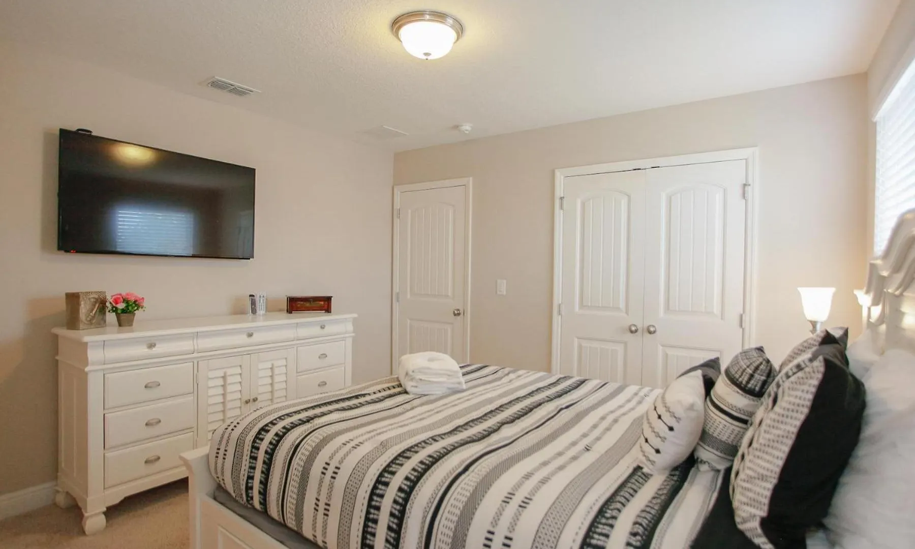 6 Bedroom Home With Private Pool Solterra Resort Davenport 0*,  United States